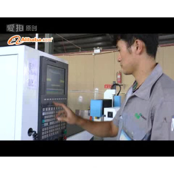 Machine de découpe cnc IGW-1325 pour meubles avec dispositif de chargement et de déchargement
